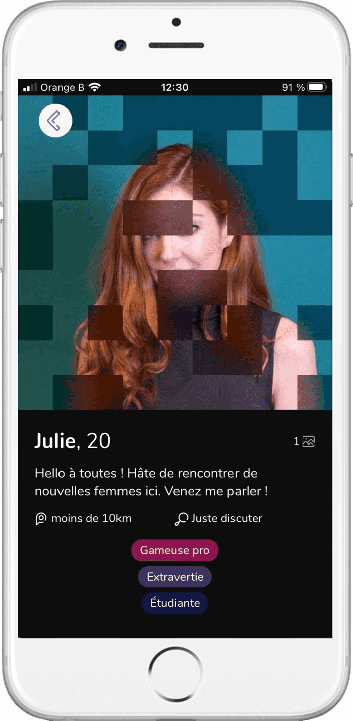 Vos photos se dévoilent au fur et à mesure de la conversation.